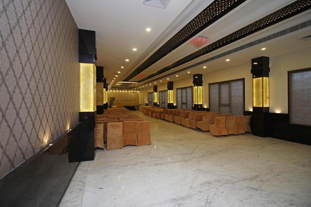 Hotel Opal Courtyard Agra  Zewnętrze zdjęcie