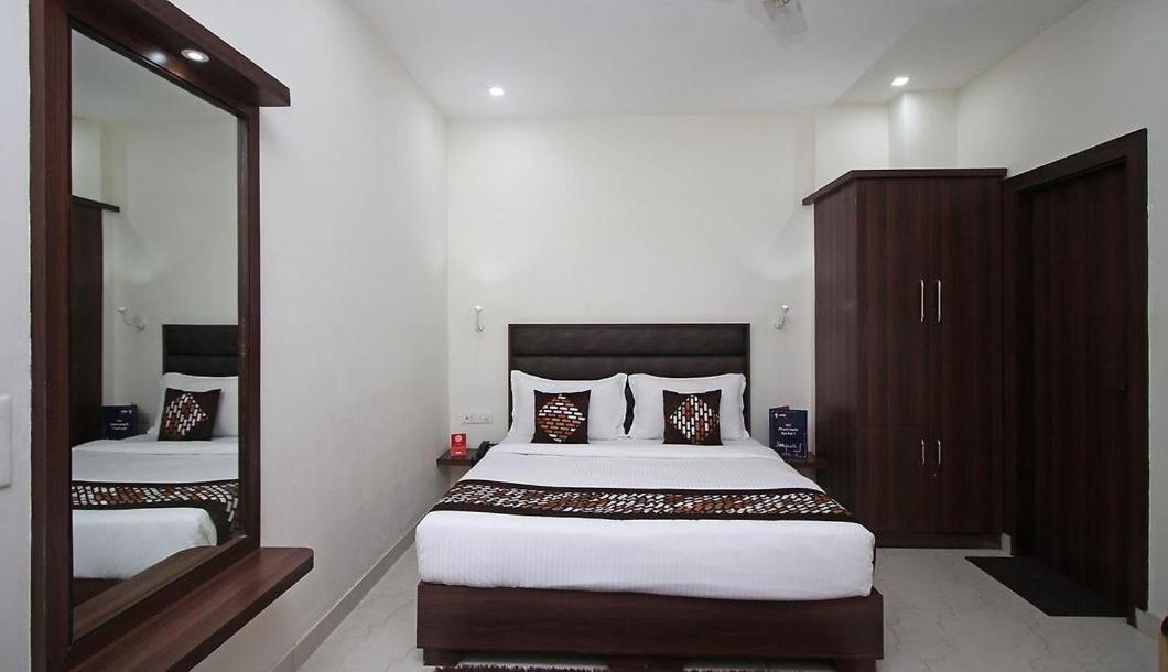 Hotel Opal Courtyard Agra  Zewnętrze zdjęcie