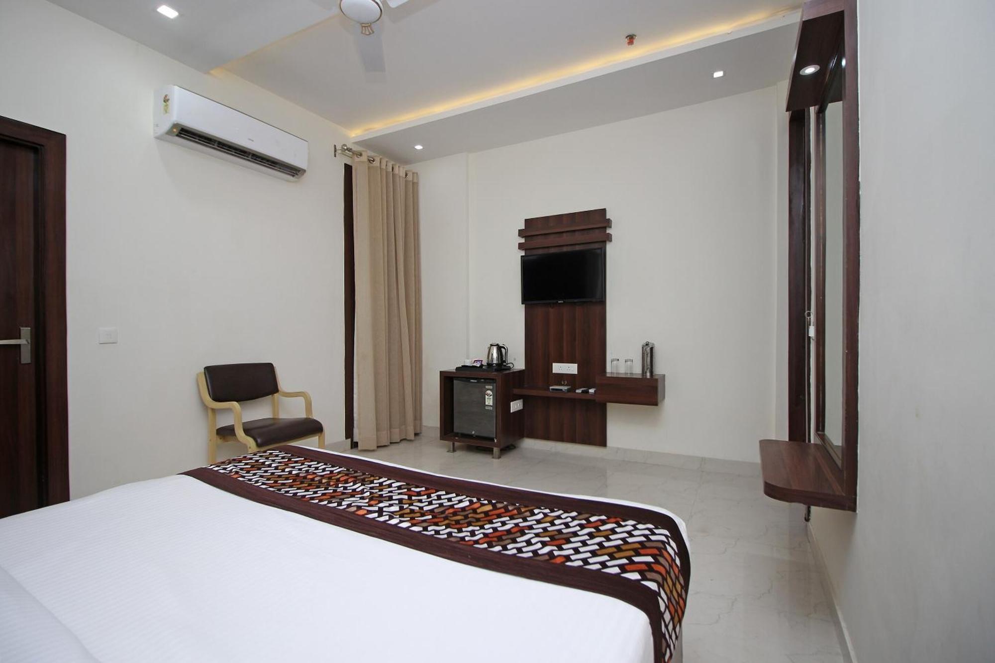 Hotel Opal Courtyard Agra  Zewnętrze zdjęcie